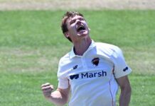 अनाधिकृत टेस्ट : ब्रैडन डोकेट ने इंडिया ए की बल्लेबाजी का 107 पर जनाजा निकाला, आस्ट्रेलिया ए को भी झटके