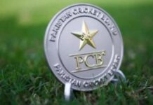 तीनों प्रारूपों में अलग अलग कप्तानों की नियुक्ति कर सकता है पीसीबी