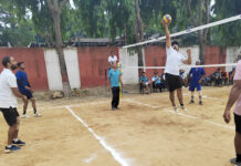 पर्सनल वारियर्स और कॉमर्शियल चैलेंजर्स खिताबी होड़ में