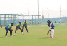 रणजी ट्रॉफी : यूपी को अब इज्जत बचाने के लिए करना होगा बेहतर प्रदर्शन, ट्रॉफी पहुंच से हुई काफी दूर