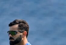 15 माह बाद निकली विराट कोहली के बल्ले से शतकीय पारी, कई रिकॉर्ड बने