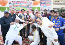 गणतंत्र दिवस मैत्री क्रिकेट मैच: नीरू कपूर एकादश की 5 विकेट से शानदार जीत