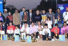 सटीक सर्विस और दमदार खेल से अनुज कुमार बने पुरुष एकल चैंपियन