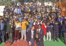 सीएमएस और शिवानी पब्लिक स्कूल ने जीती सर्वश्रेष्ठ स्कूल ट्रॉफी