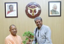 1983 की वर्ल्ड कप विजेता टीम के कप्तान कपिलदेव ने मुख्यमंत्री योगी आदित्यनाथ से मुलाकात की