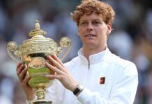 इटली के यानिक सिनर ने विंबलडन खिताब जीत इतिहास रचा, फाइनल में कार्लोस अल्काराज को हराया