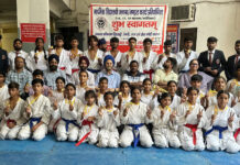 खालसा इंटर कॉलेज एवं जनता गर्ल्स इंटर कॉलेज बने चैंपियन