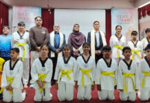 ताइक्वांडो बेल्ट टेस्ट उत्तीर्ण करने वाले खिलाड़ी सम्मानित, अंतर्राष्ट्रीय ताइक्वांडो प्रशिक्षकों ने बढ़ाया उत्साह