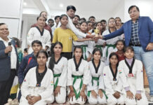 ताइक्वांडो में अवध, योग में दर्शन, कैरम व आर्म बाक्सिंग में मां दुर्गा स्पोर्ट्स एकेडमी चैंपियन
