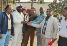 इलाहाबाद डॉ. गौरहरि सिंघानिया टी-20 यूपी इंटर डिस्ट्रिक वेटरन क्रिकेट लीग चैम्पियनशिप के फाइनल में