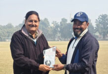 इश्तियाक अहमद की उम्दा गेंदबाजी, टीसीसी ने स्मैश क्लब को आठ विकेट से हराया