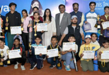 अनुज व अनुरुद्ध का कमाल, जीते दोहरे खिताब