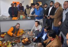 यूपी में बेशुमार टैलेंट और हम उसे खुला आकाश देंगे : डॉ. संजय कपूर