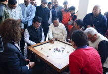 कैरम में प्रज्ञा, अचिंत्य, नीलांश, अमन व बैडमिंटन में आशीष, शिवांश, गौरी चैंपियन