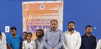 जिला तलवारबाजी में मिनी स्टेडियम विनय खंड ने दिखाया दमखम