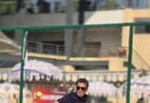 विमन्यु अग्रवाल और नितिन जश्नानी पुरुष एकल के फाइनल में