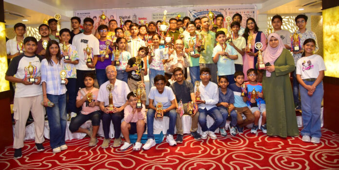 Chess Pix 1 June 26